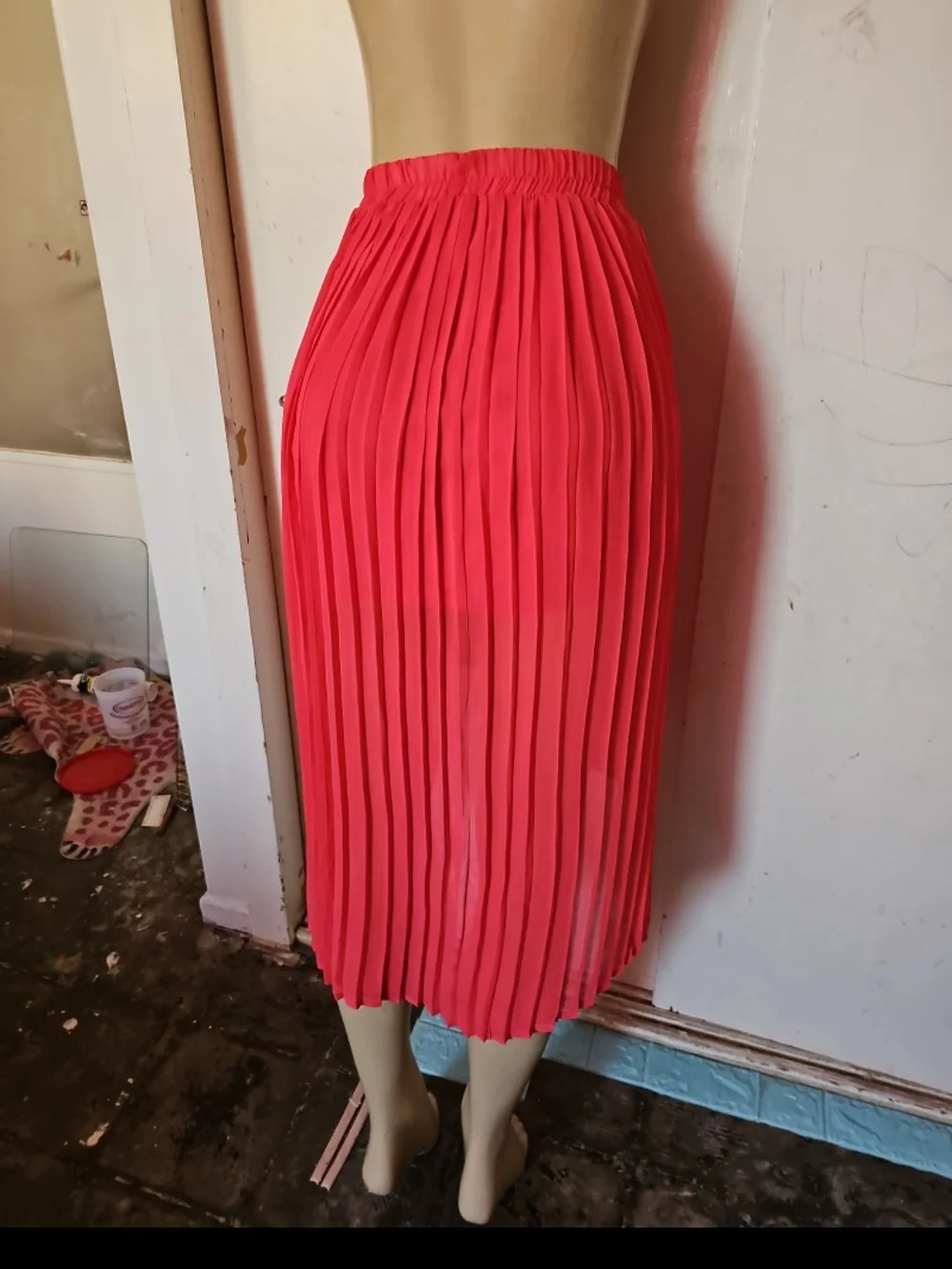 Pleated Hi-Low Midi Skirt - Coral Pink - Picture 3 of 4